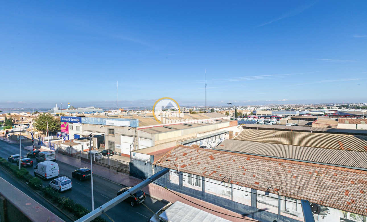 Resale - Apartment - Torrevieja