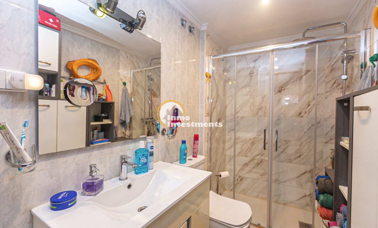 Resale - Apartment - Torrevieja