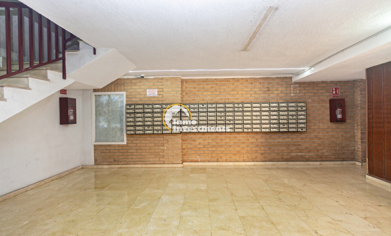 Resale - Apartment - Torrevieja
