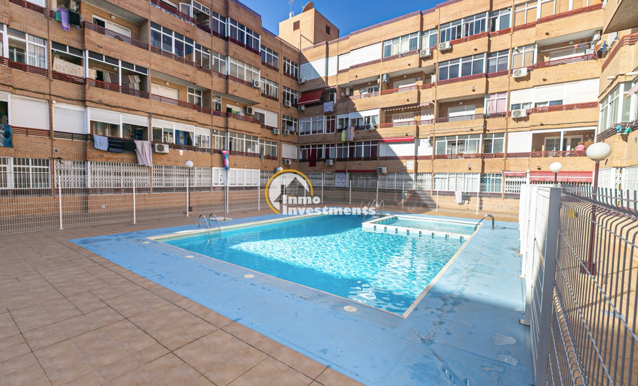 Resale - Apartment - Torrevieja