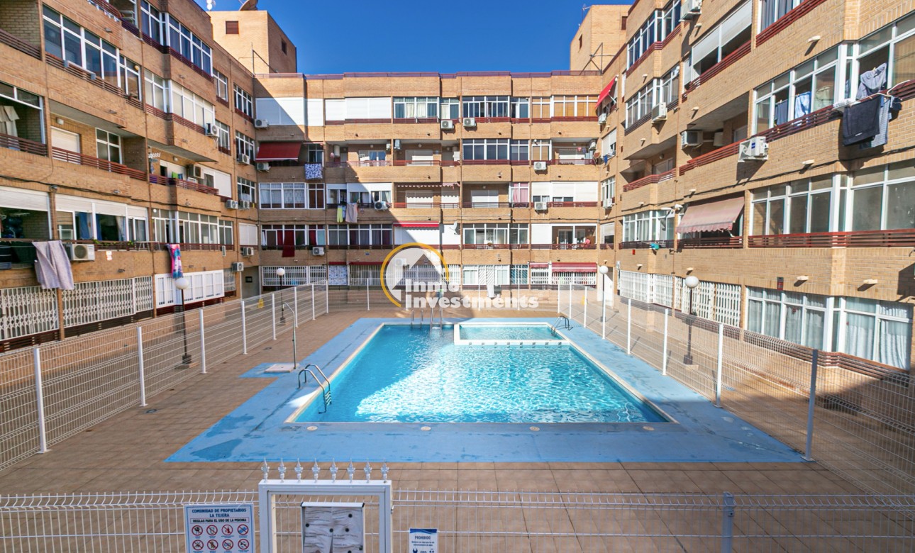 Resale - Apartment - Torrevieja
