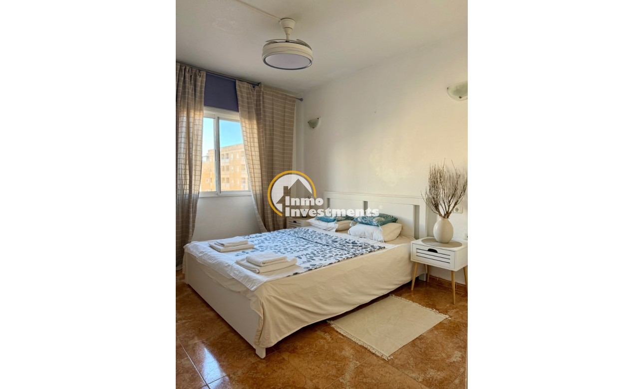 Resale - Apartment - Torrevieja - El molino