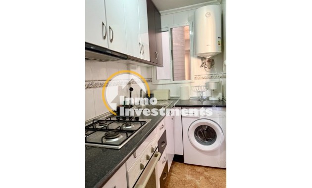 Resale - Apartment - Torrevieja - El molino