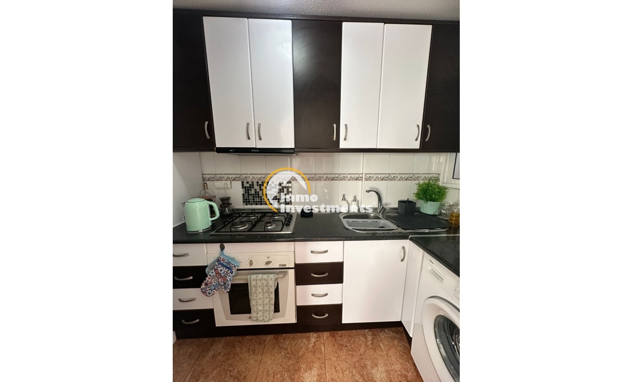 Resale - Apartment - Torrevieja - El molino