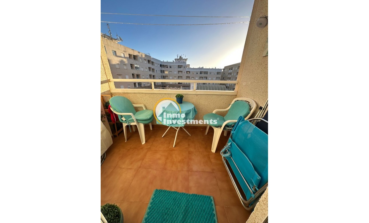 Resale - Apartment - Torrevieja - El molino
