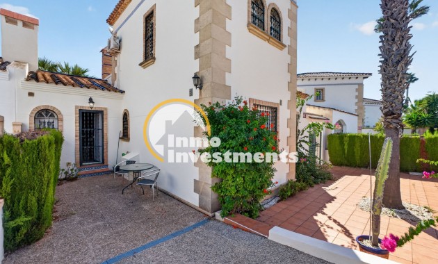 Revente privée - Villa - Villamartin