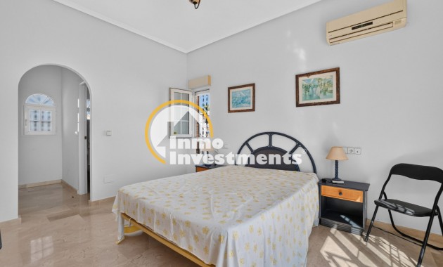 Revente privée - Villa - Villamartin