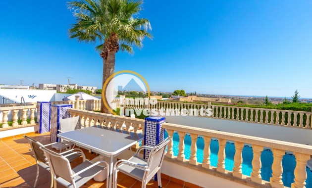Revente privée - Villa - Villamartin