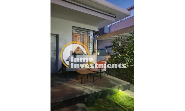 Resale - Bungalow - Ciudad Quesada