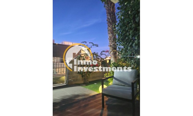 Resale - Bungalow - Ciudad Quesada