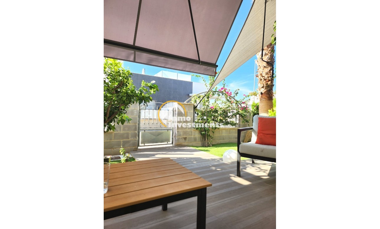 Resale - Bungalow - Ciudad Quesada