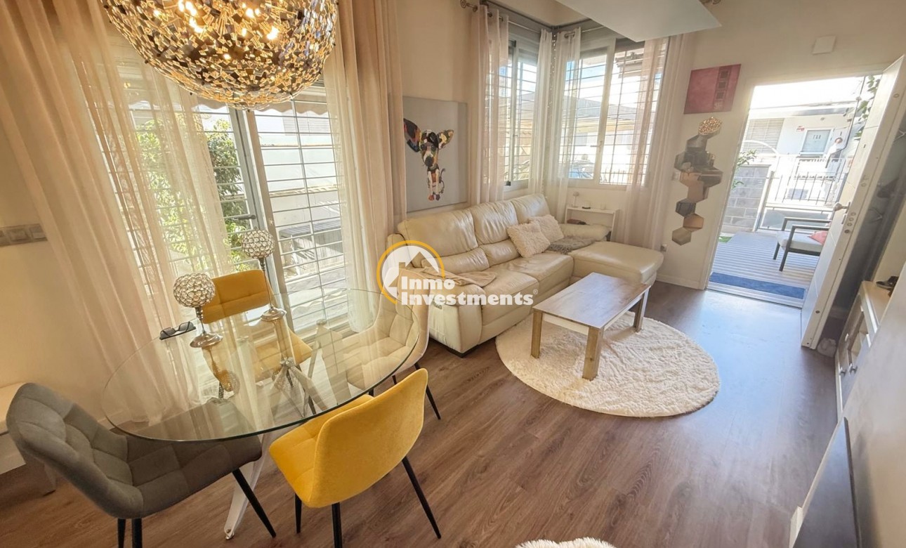 Resale - Bungalow - Ciudad Quesada