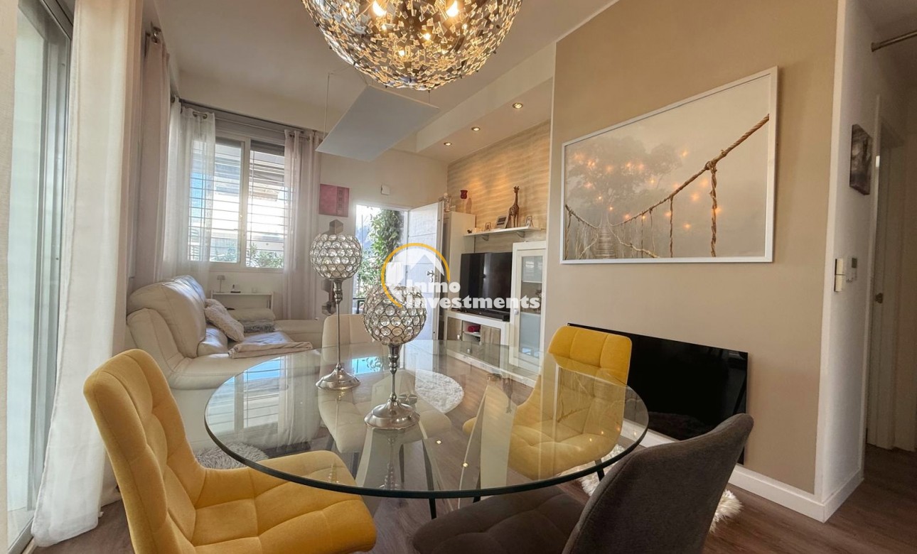 Resale - Bungalow - Ciudad Quesada