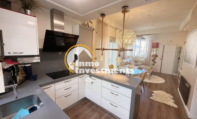 Resale - Bungalow - Ciudad Quesada