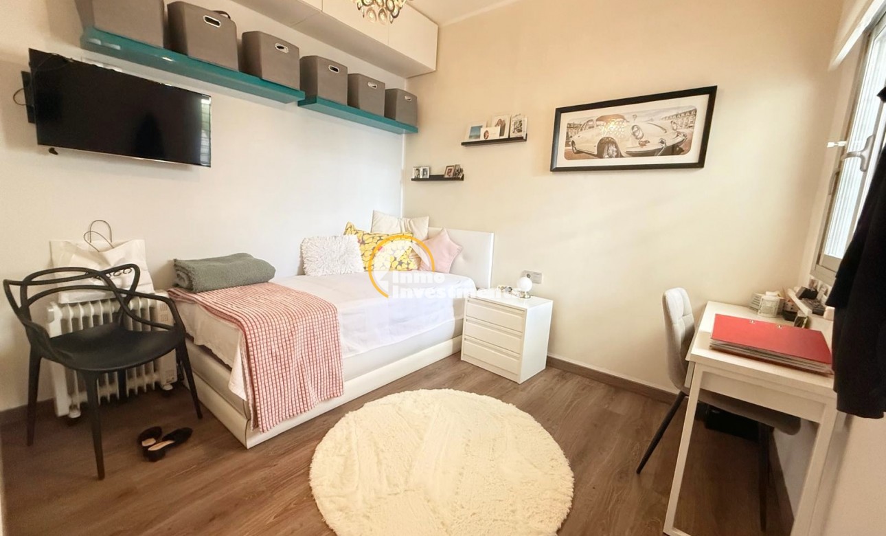 Resale - Bungalow - Ciudad Quesada