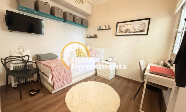 Resale - Bungalow - Ciudad Quesada