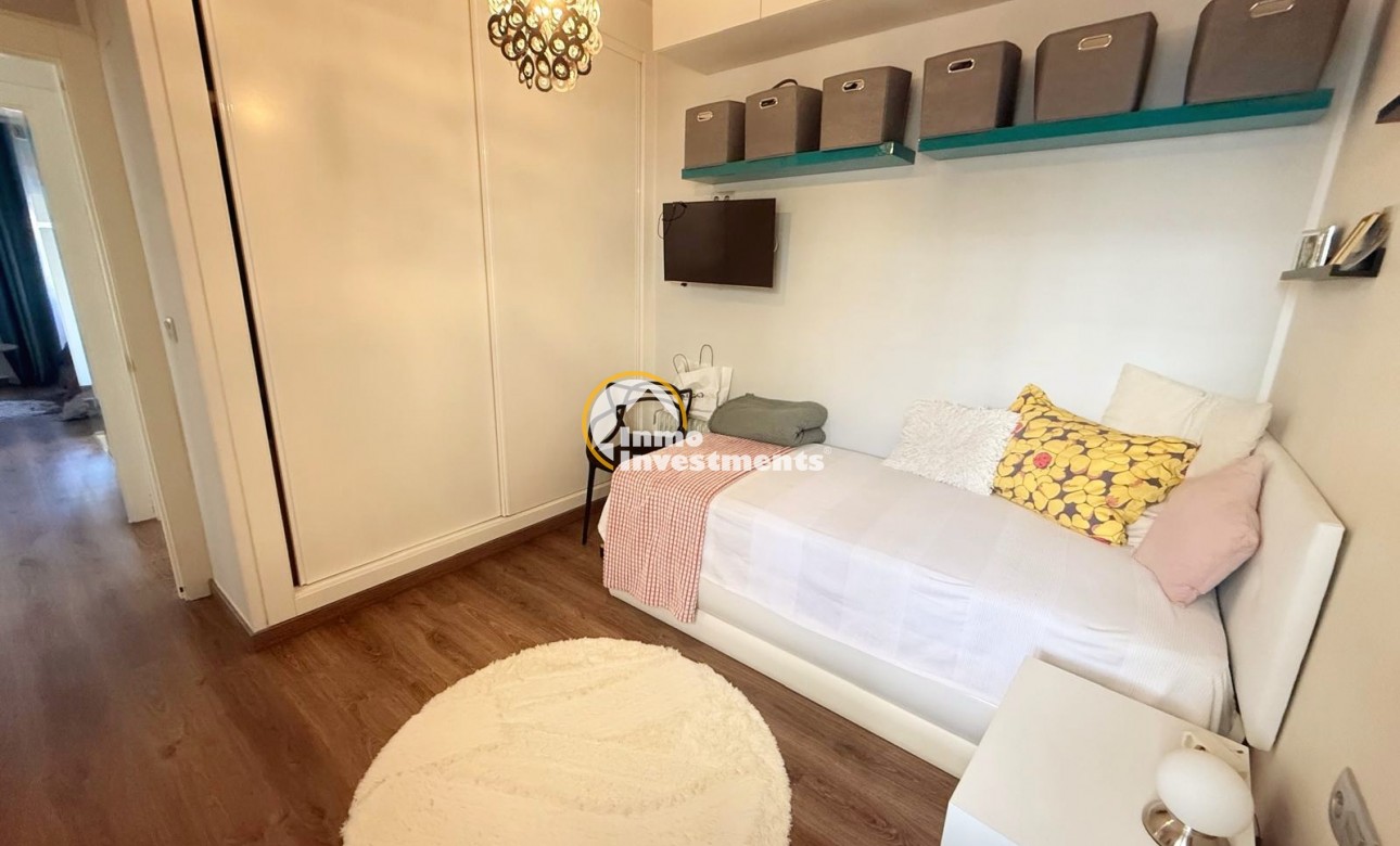 Resale - Bungalow - Ciudad Quesada