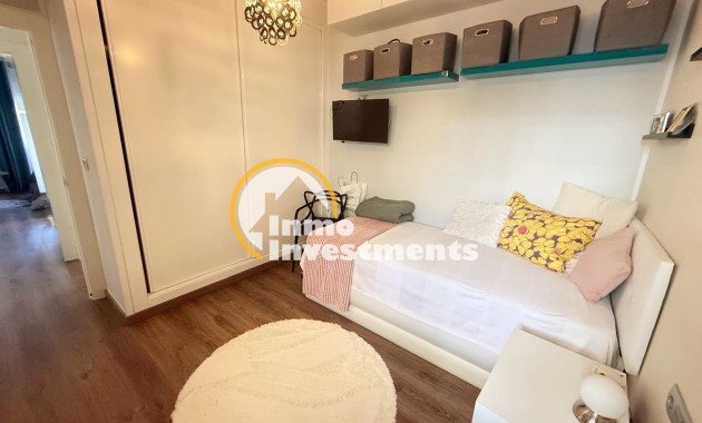 Resale - Bungalow - Ciudad Quesada