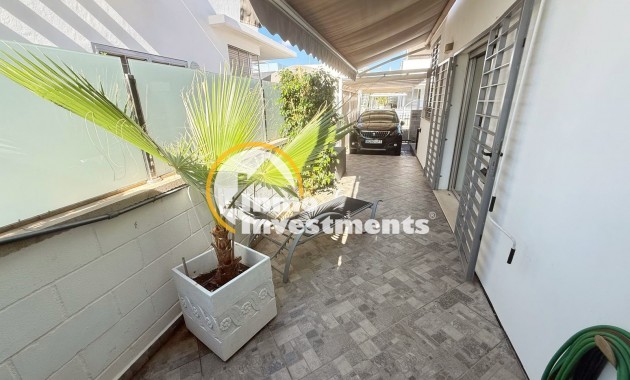 Resale - Bungalow - Ciudad Quesada