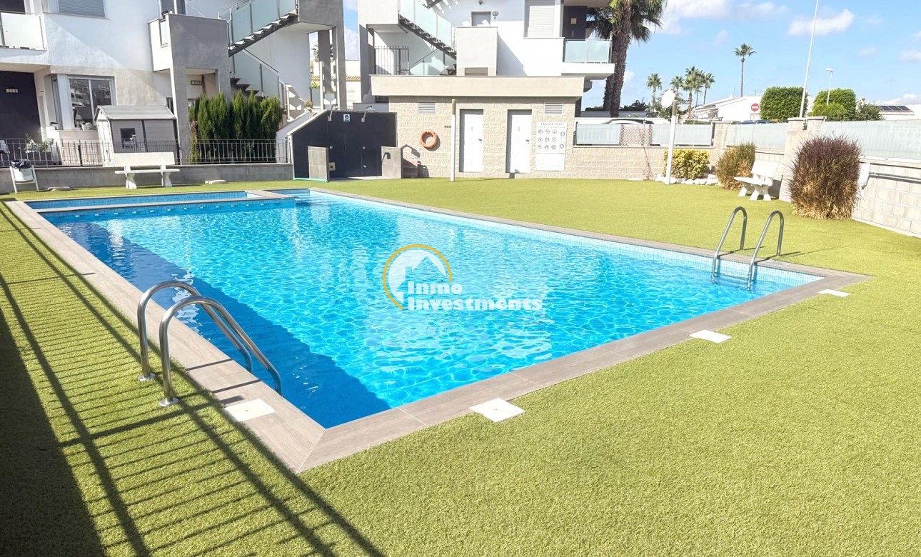 Resale - Bungalow - Ciudad Quesada