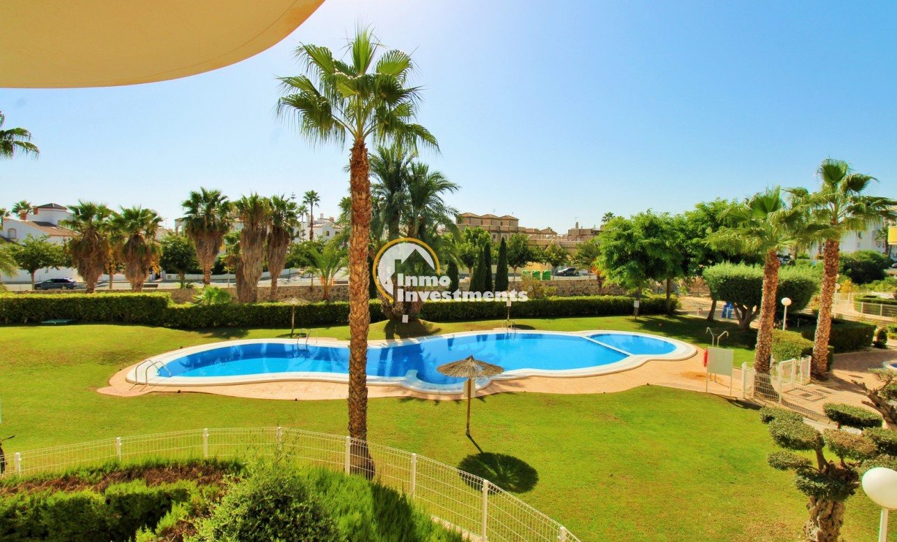 Gebrauchtimmobilien - Apartment - Villamartin