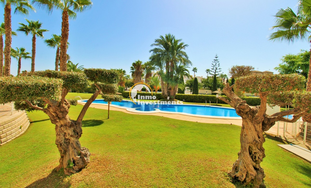 Gebrauchtimmobilien - Apartment - Villamartin