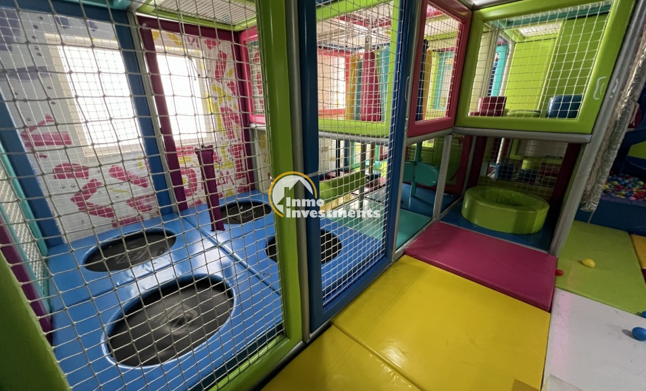 Resale - Commercial - Torrevieja - Costa blanca sur