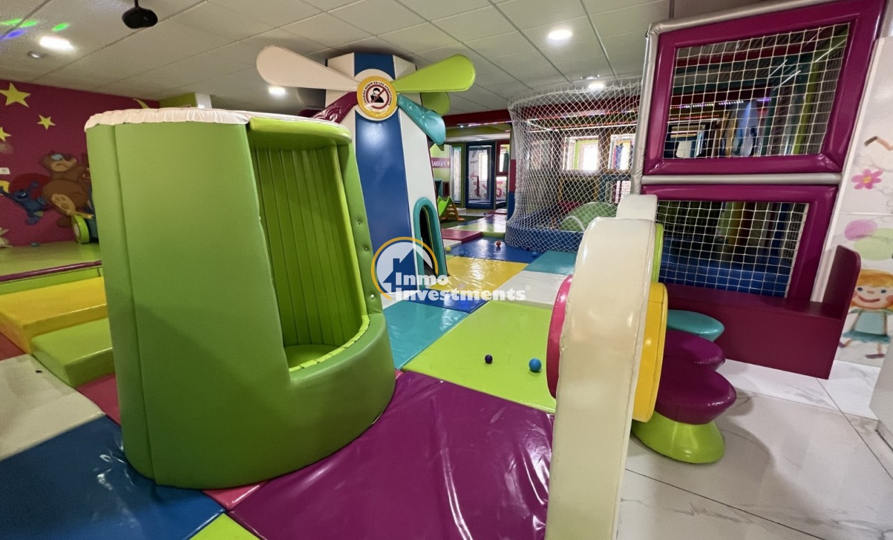 Resale - Commercial - Torrevieja - Costa blanca sur