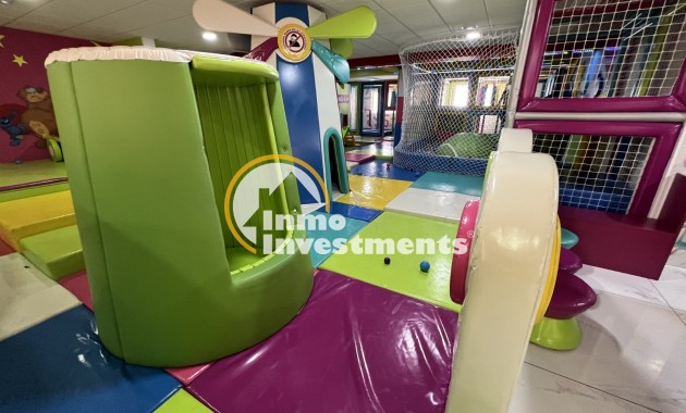 Resale - Commercial - Torrevieja - Costa blanca sur