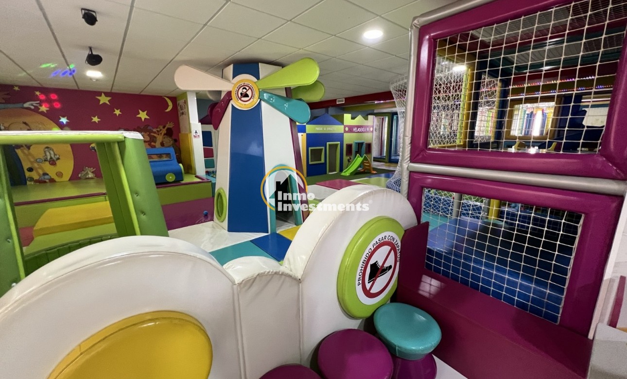 Resale - Commercial - Torrevieja - Costa blanca sur