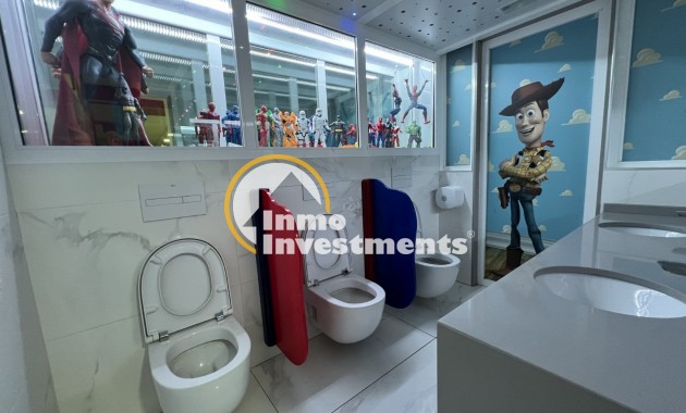 Resale - Commercial - Torrevieja - Costa blanca sur