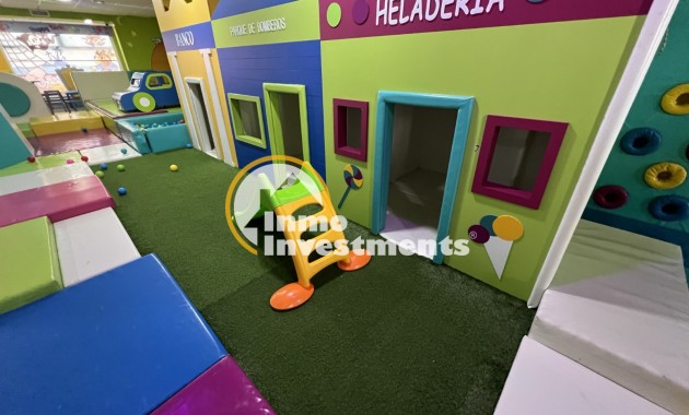 Resale - Commercial - Torrevieja - Costa blanca sur