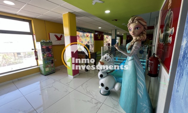 Resale - Commercial - Torrevieja - Costa blanca sur