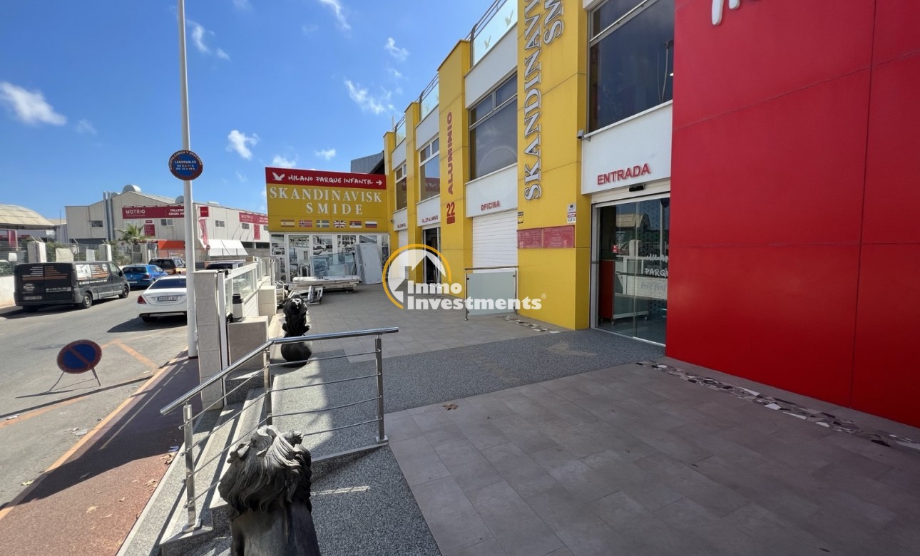 Resale - Commercial - Torrevieja - Costa blanca sur