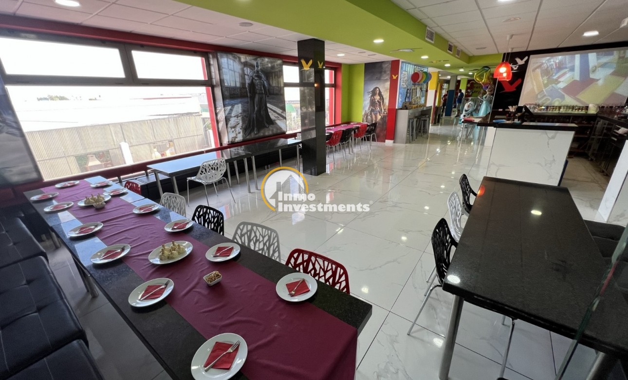 Resale - Commercial - Torrevieja - Costa blanca sur