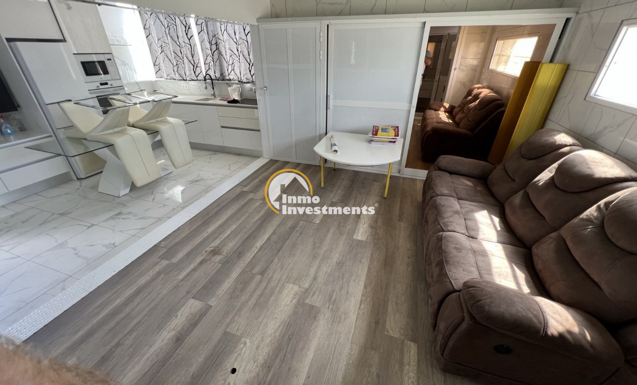 Resale - Commercial - Torrevieja - Costa blanca sur