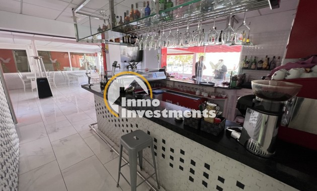 Resale - Commercial - Torrevieja - Costa blanca sur