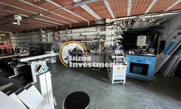 Resale - Commercial - Torrevieja - Costa blanca sur