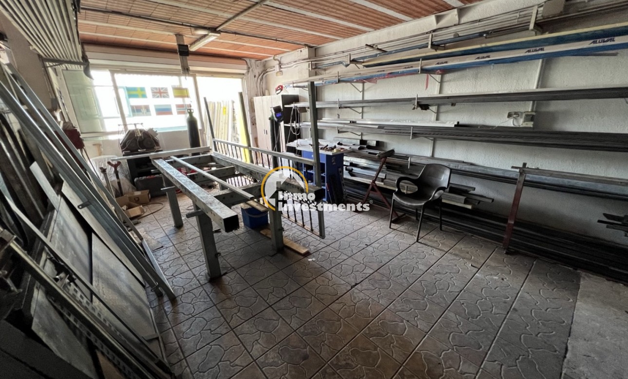 Resale - Commercial - Torrevieja - Costa blanca sur