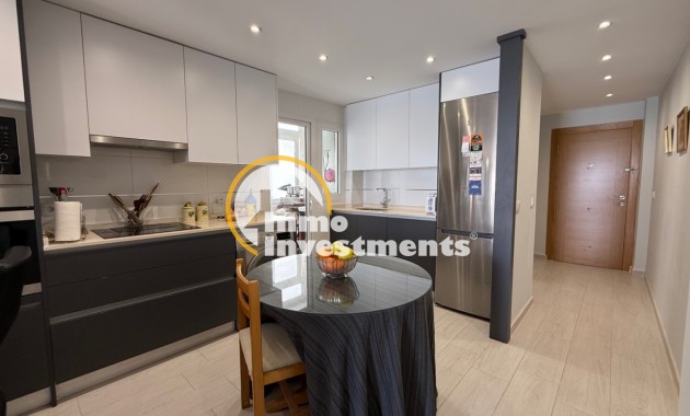 Resale - Apartment - Torrevieja - Costa blanca sur