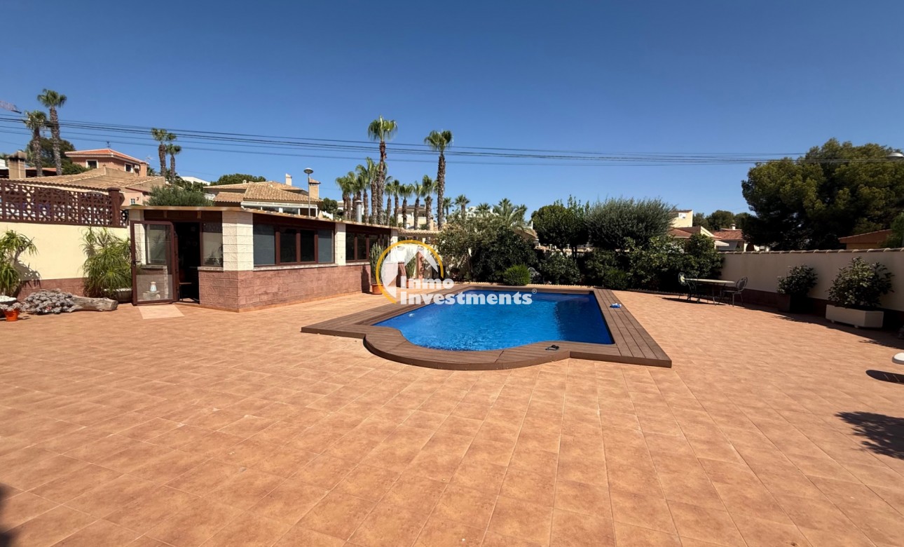 Resale - Villa - Torrevieja - Costa blanca sur