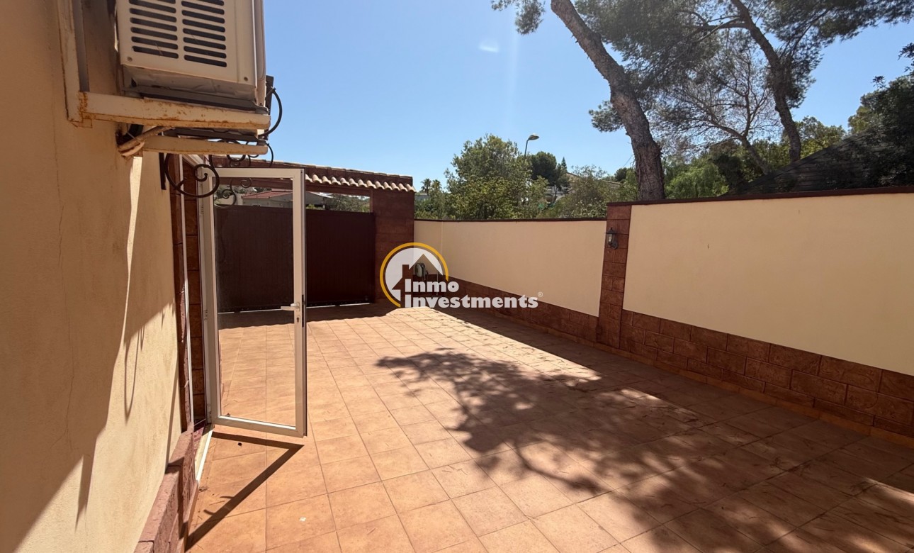 Resale - Villa - Torrevieja - Costa blanca sur