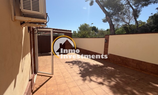 Resale - Villa - Torrevieja - Costa blanca sur
