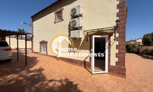 Resale - Villa - Torrevieja - Costa blanca sur