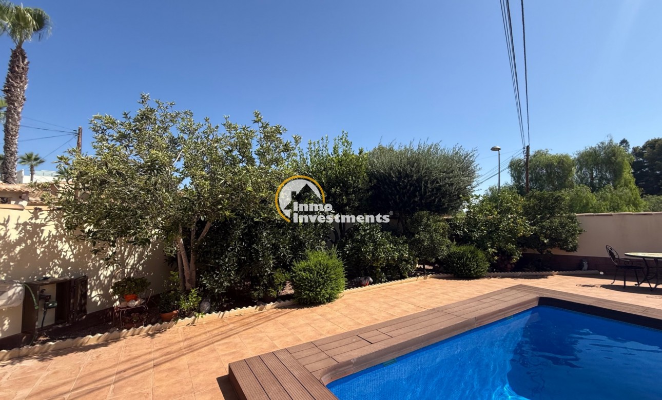 Resale - Villa - Torrevieja - Costa blanca sur