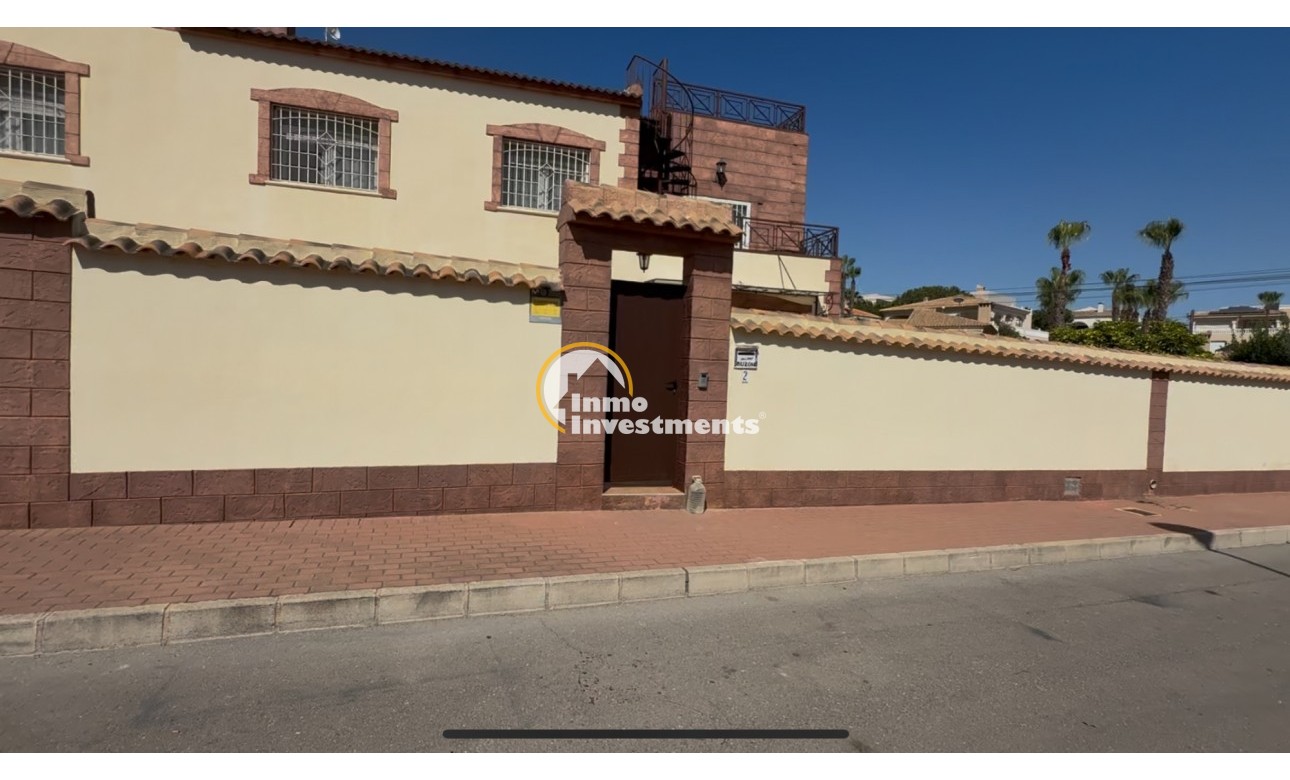 Resale - Villa - Torrevieja - Costa blanca sur