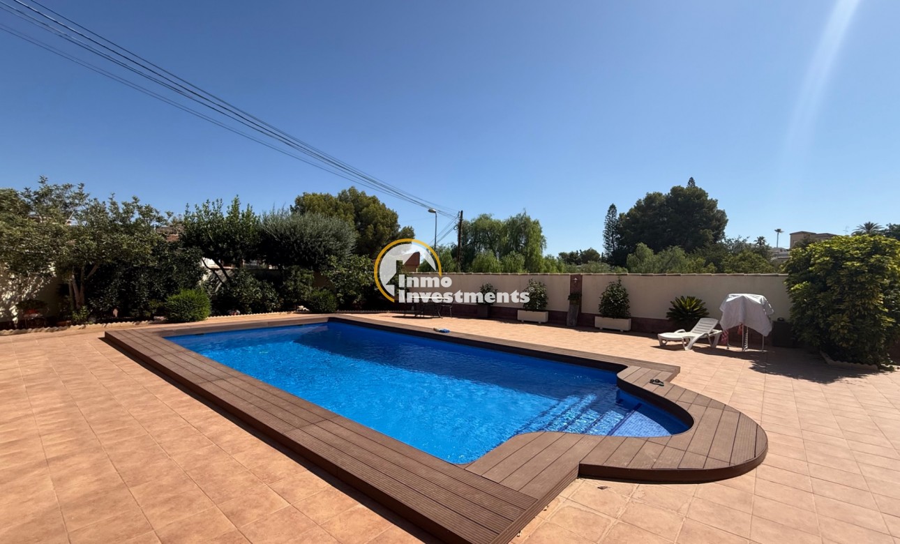 Resale - Villa - Torrevieja - Costa blanca sur