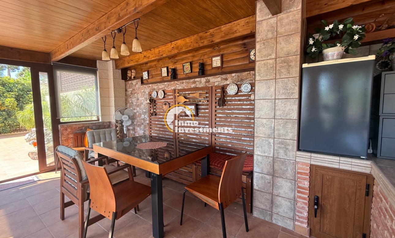 Resale - Villa - Torrevieja - Costa blanca sur