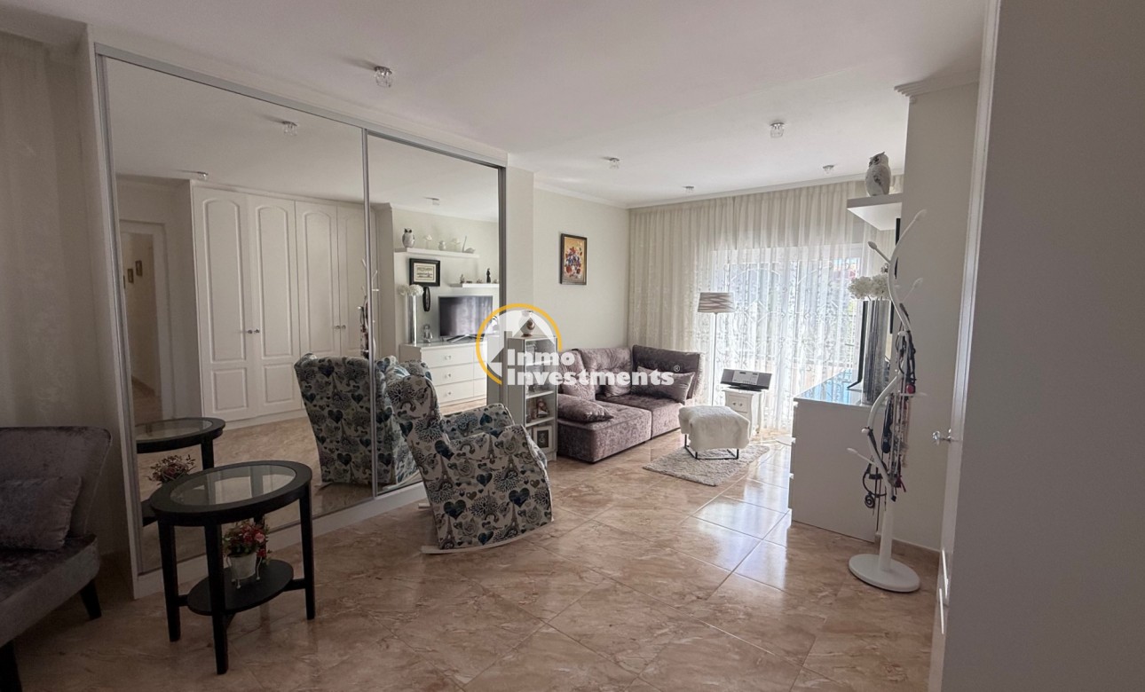 Resale - Villa - Torrevieja - Costa blanca sur