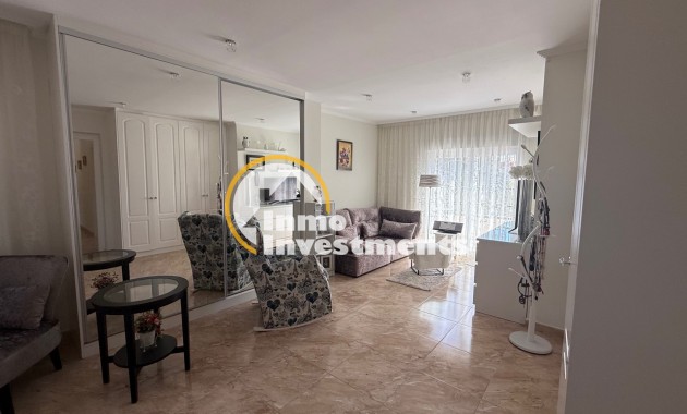 Resale - Villa - Torrevieja - Costa blanca sur